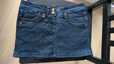 dunkelblauer Jeans-Minirock