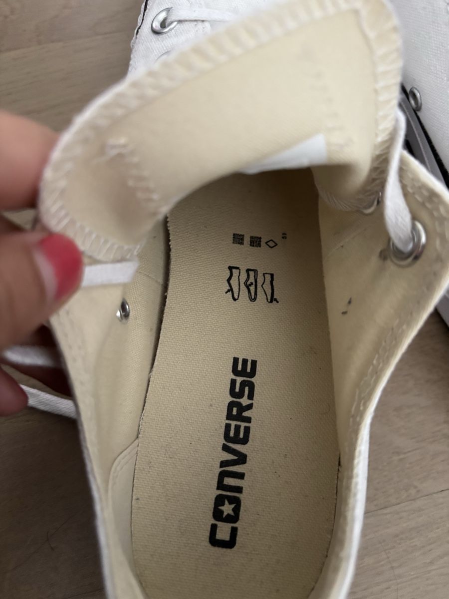 Converse Scarpe da uomo: Converse weisse Sneakers Grösse 39 – Nuovo (secondo la descrizione) da Einsiedeln venduto da sab_g2v5 2