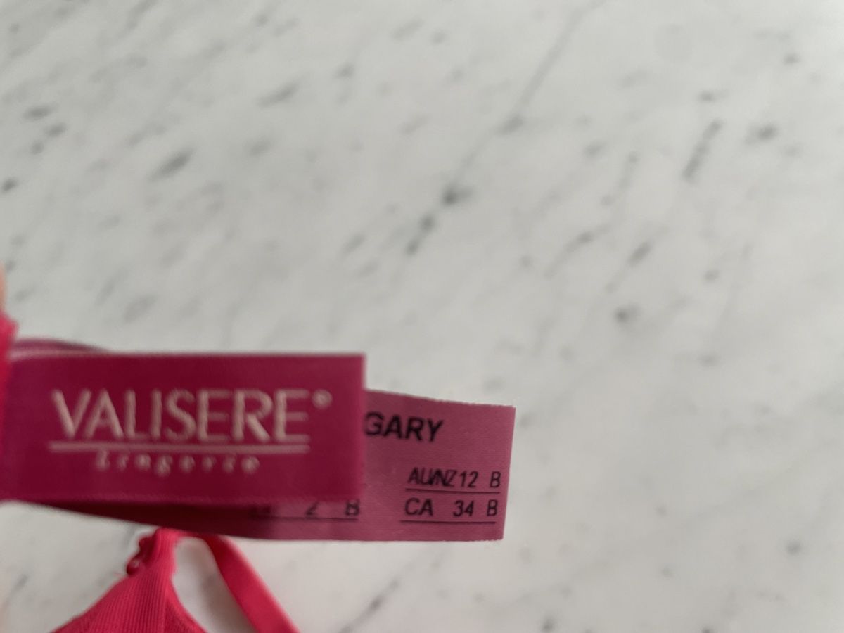Altra biancheria intima: BH Valisere – Usato da Zürich venduto da Anushka86 1