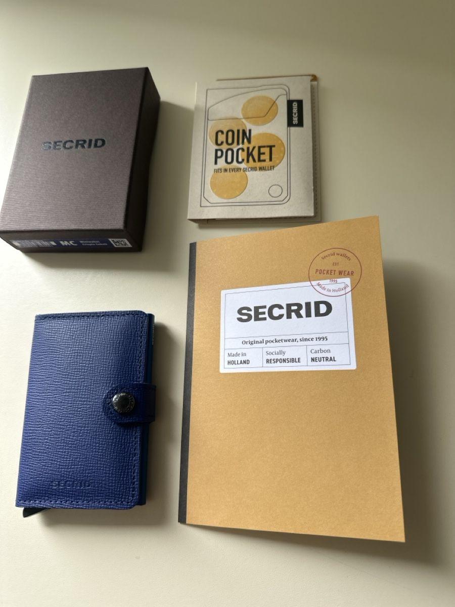 Secrid Portafogli: Secrid Miniwallet, NEU, Blau, mit Originalverpackung – Nuovo e nell'imballaggio originale da Wangen SZ venduto da futura14 1
