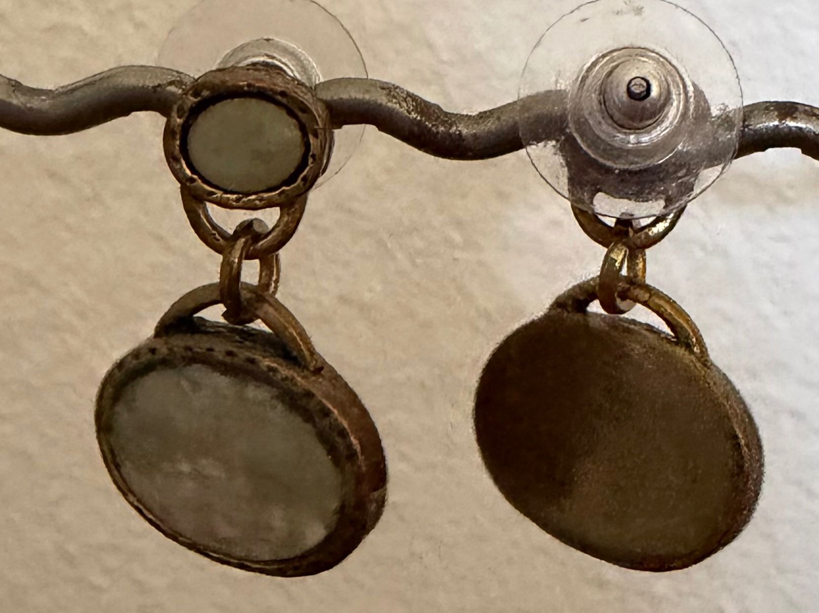 Boucles d'oreille: alte Ohrhänger mit Perlmutt – D'occasion à Luzern par Lampion 2
