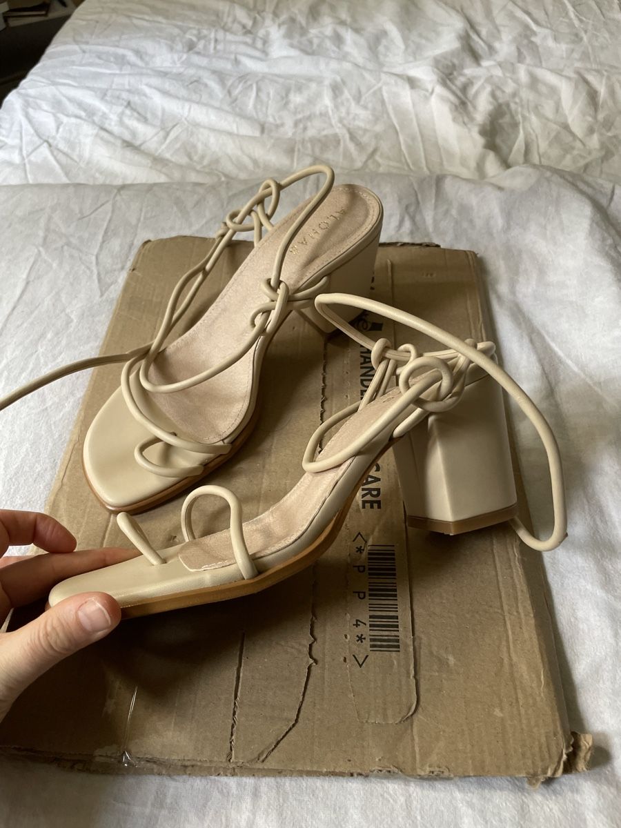 Alohas Scarpe da donna: Alohas Heels 37 – Usato da Zürich venduto da Asolomon 1