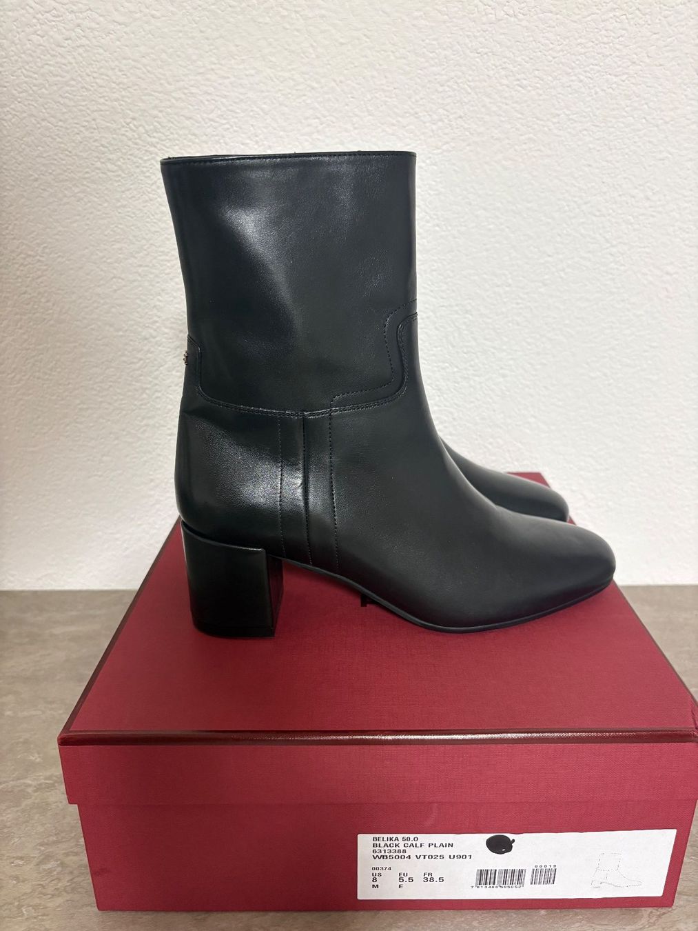 Bally Scarpe da donna: BALLY Leather ankle boots - Size 38.5 - NEW with box – Nuovo e nell'imballaggio originale da Muzzano venduto da Sidney_3 1