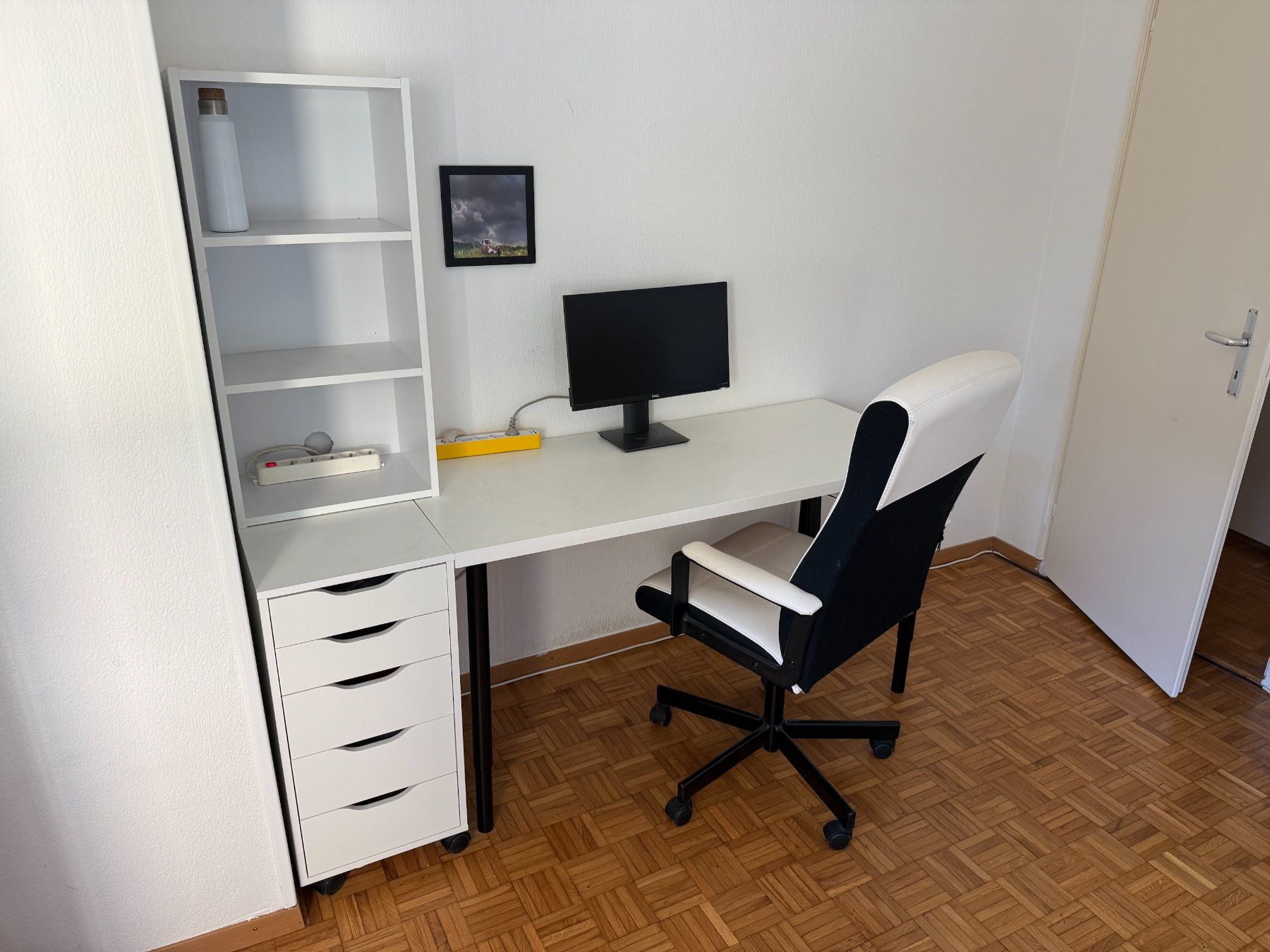 Scrivanie: Ensemble Bureau - Chaise - Etagère - Meuble à tiroir – Usato da ECUBLENS venduto da all_wz98