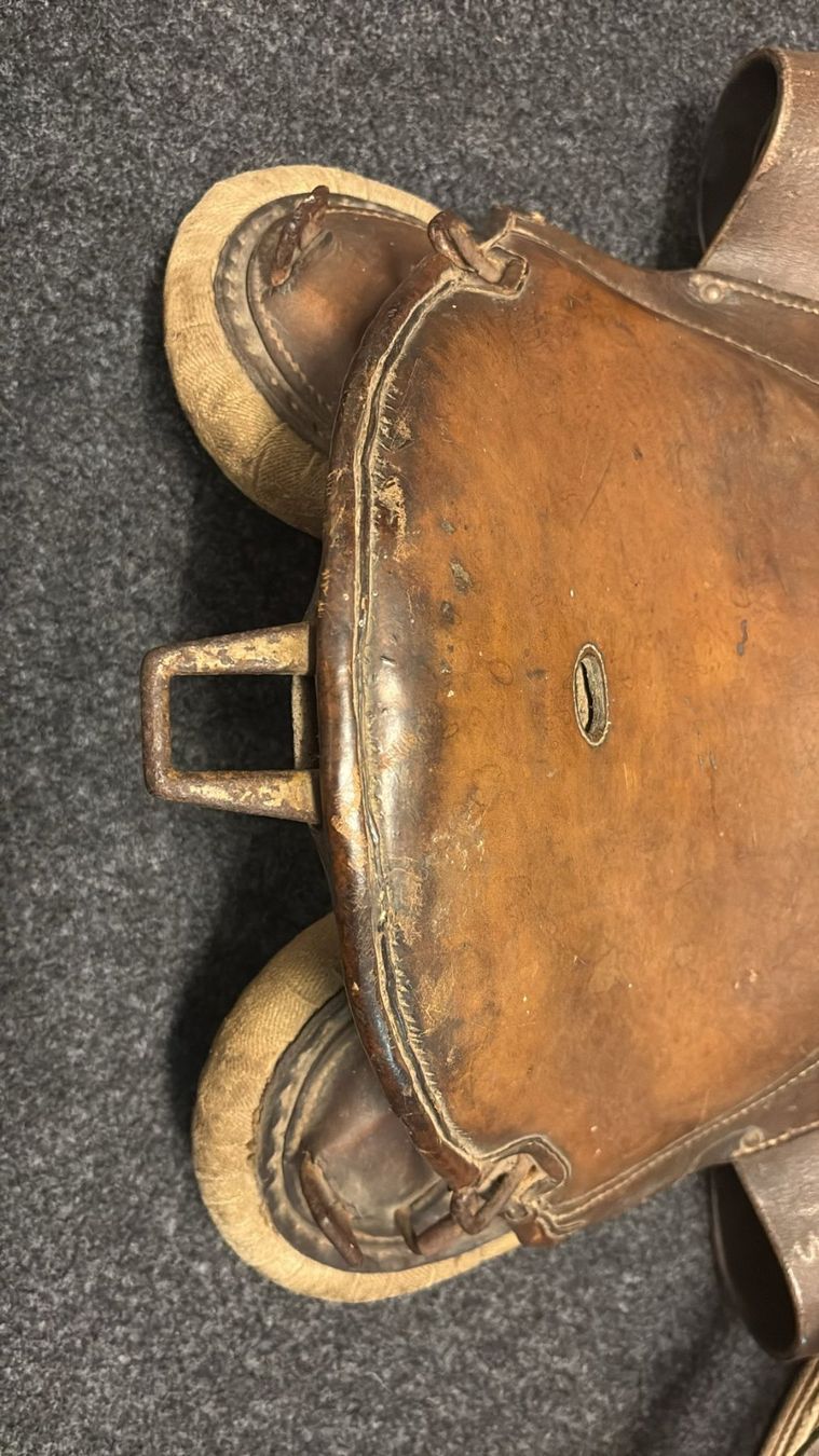 Selle & Accessori: Militär Sattel Jg 1934 Gr S – Usato da Wangen b. Olten venduto da Hba2 4