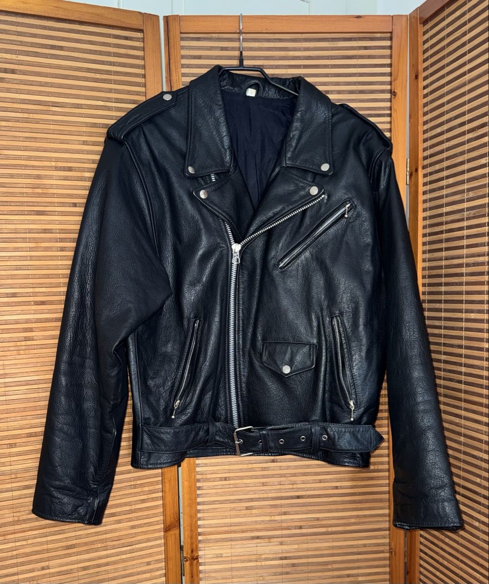 Jacken: Echtlederjacke Herren /Bikerjacke, M – Gebraucht aus Gümligen von morticiaaddams