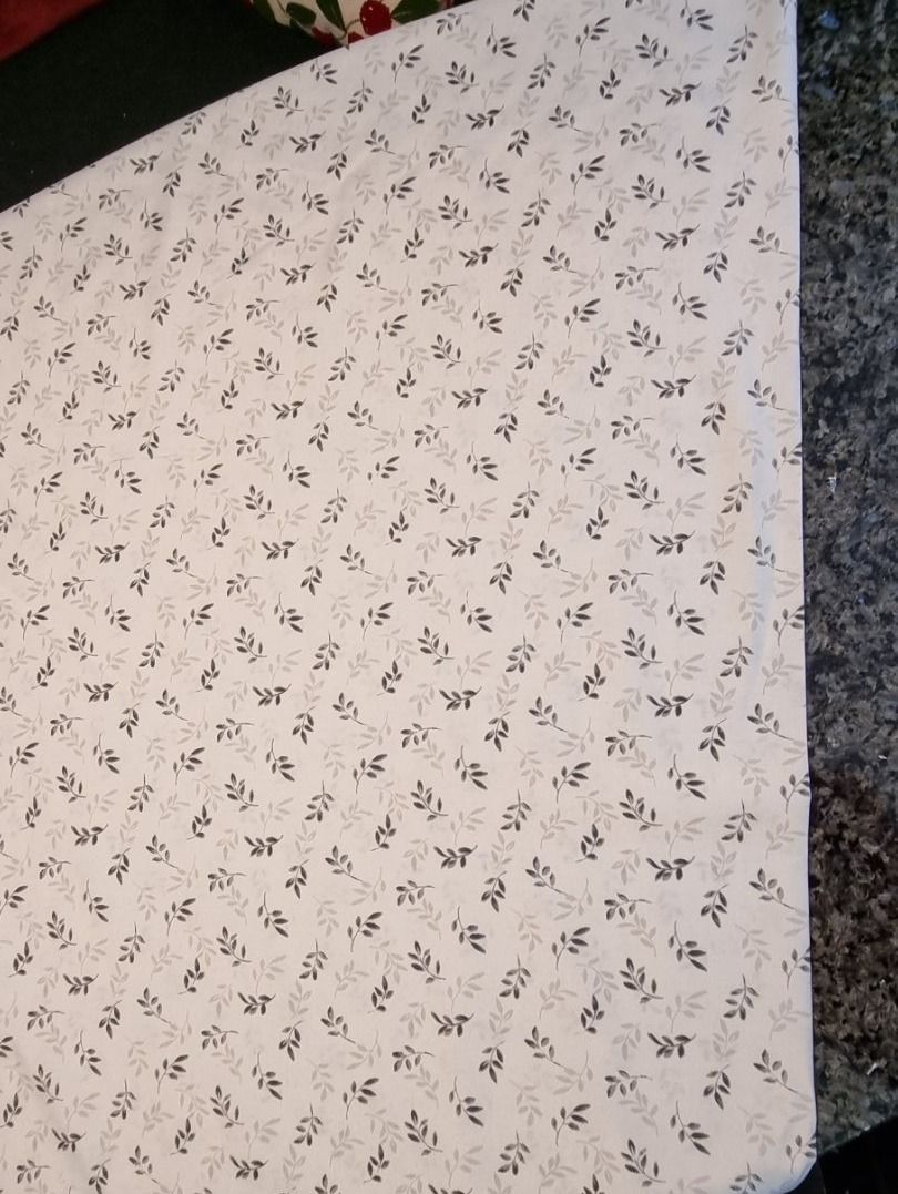 Altra biancheria da tavola: Tischdecke  160 x 120 cm, neu – Nuovo e nell'imballaggio originale da Geroldswil venduto da Agapanthus22 1