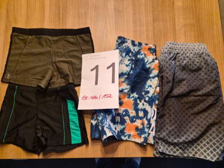 Kinderkleider Paket 11 "Badehosen" Gr. 146/152