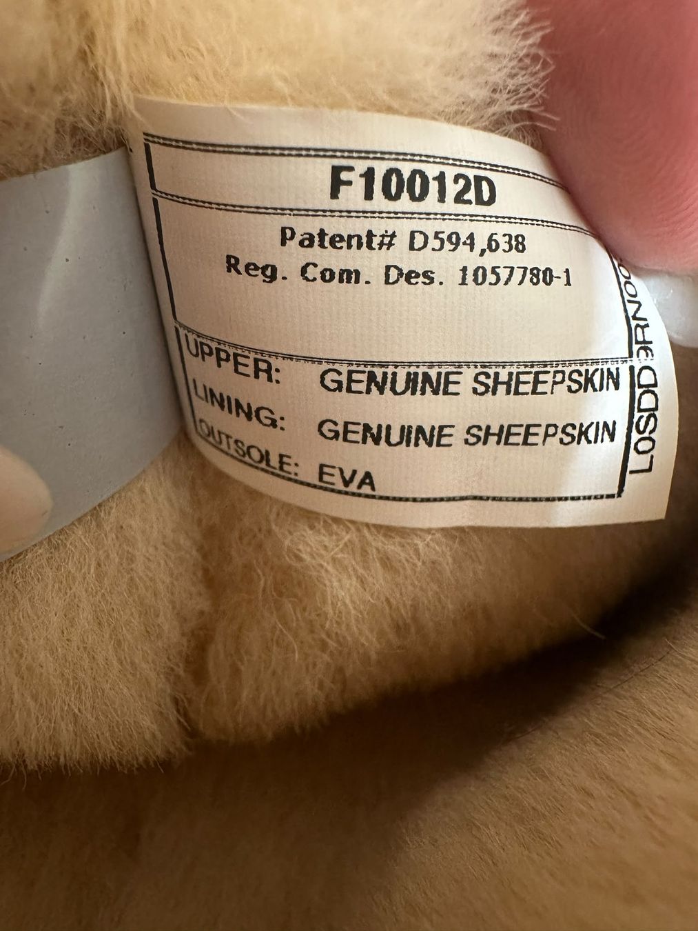 Ugg Chaussures femmes: Ugg Classic Tall II Boot – D'occasion à Genestrerio par RUSTY_VIK 3