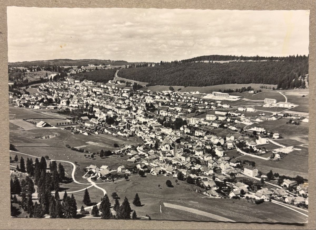 Cartoline postali: Flugaufnahme Tramelan – Usato da Luzern venduto da Balbel