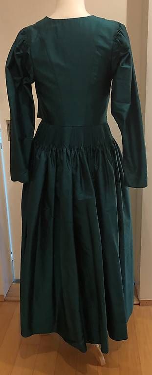 Vestiti: Zunftkleid aus Rohseide – Usato da Zürich venduto da Cds10 1