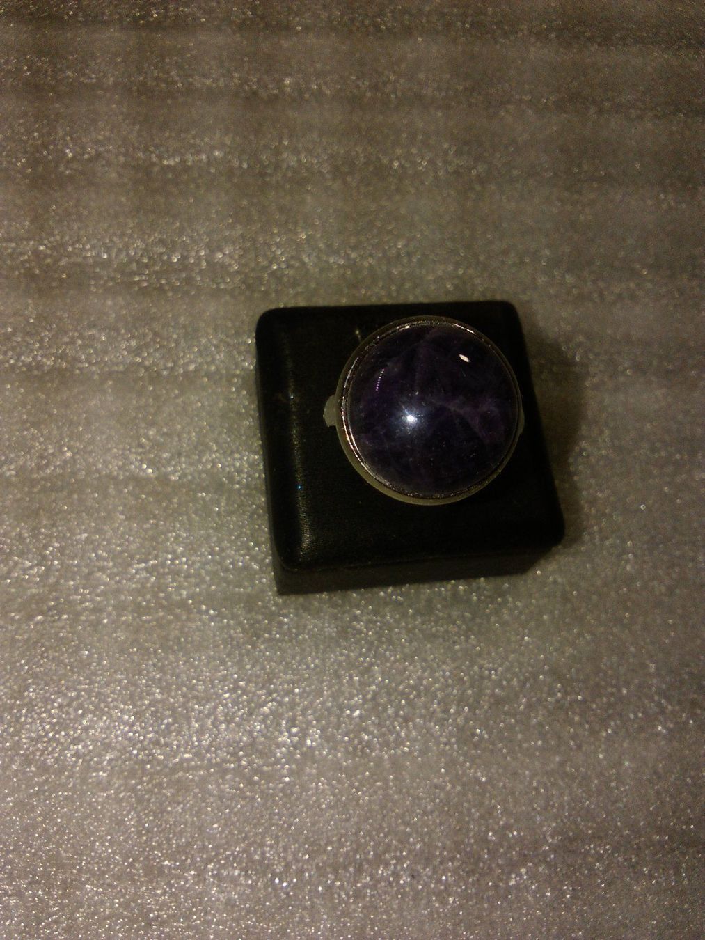 Bagues: RING EDELSTHAL,,,MIT AMETHYST,,LELA FARBE – Neuf (Voir description) à Basel par bijoutrie_4 1