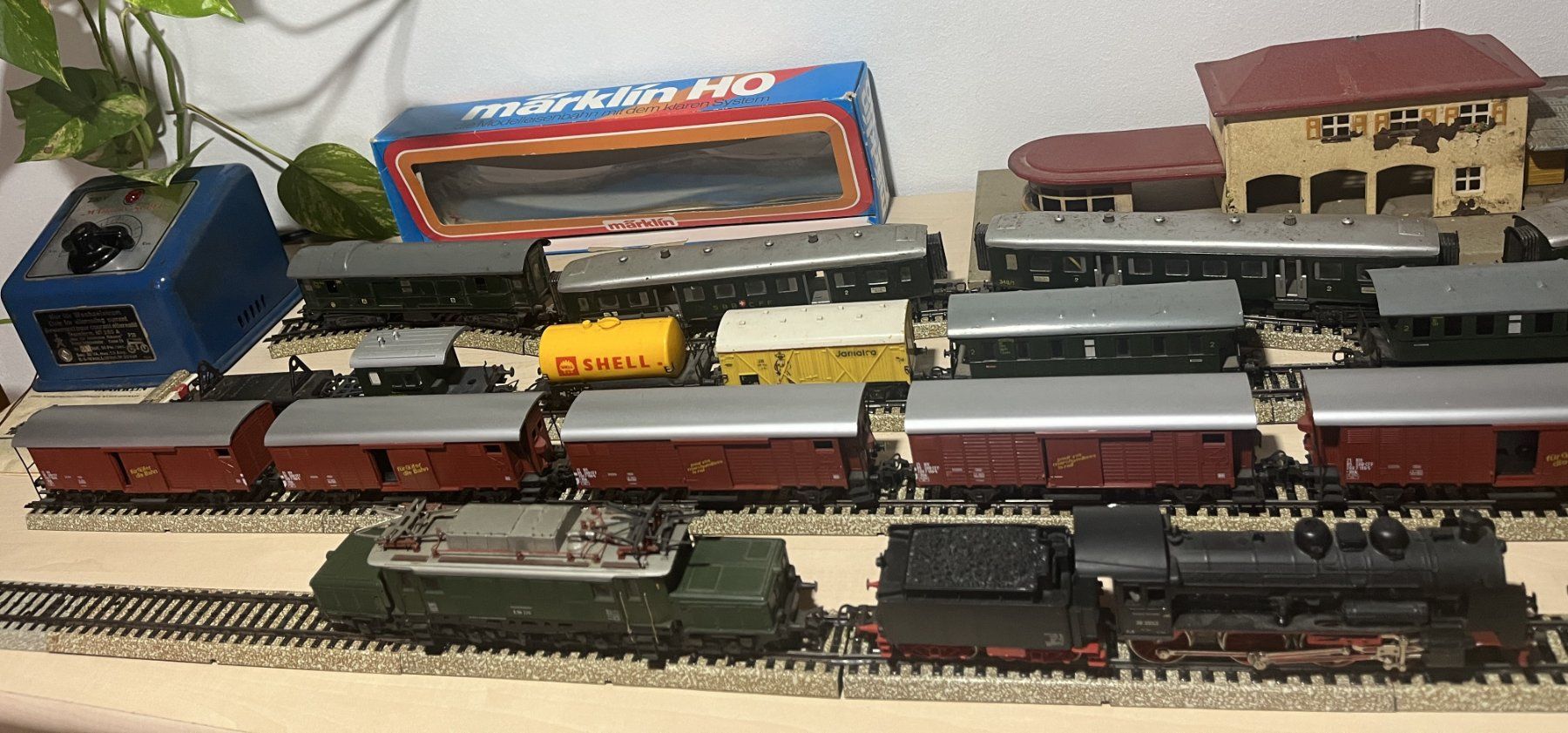 Märklin Modellini di ferrovie: Märklin Eisenbahnanlage h0 – Usato da Eggiwil venduto da Harleyman54 8