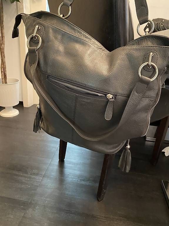 Sacs femmes: Echt leder tasche – D'occasion à Zürich par MAJAM65
