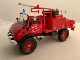 FEUERWEHR MERCEDES-BENZ UNIMOG 416 im Massstab 1:43