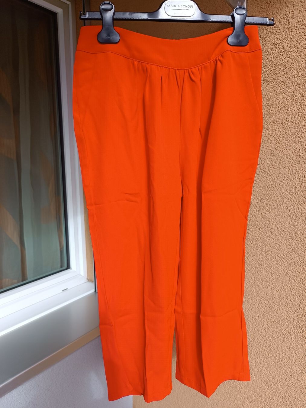 Hosen: Capri-Hose Damen rot XS/34 – Neu (gemäss Beschreibung) aus Horn von sonjamenzi