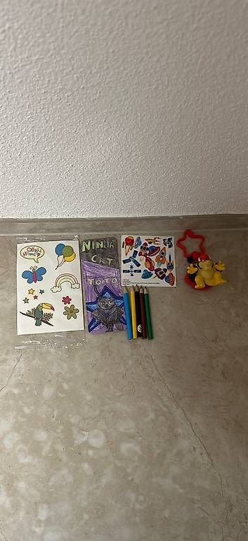 Fumetti: Kinder Tattoo und kleine Farbstifte – Usato da Dielsdorf venduto da Luigi1989
