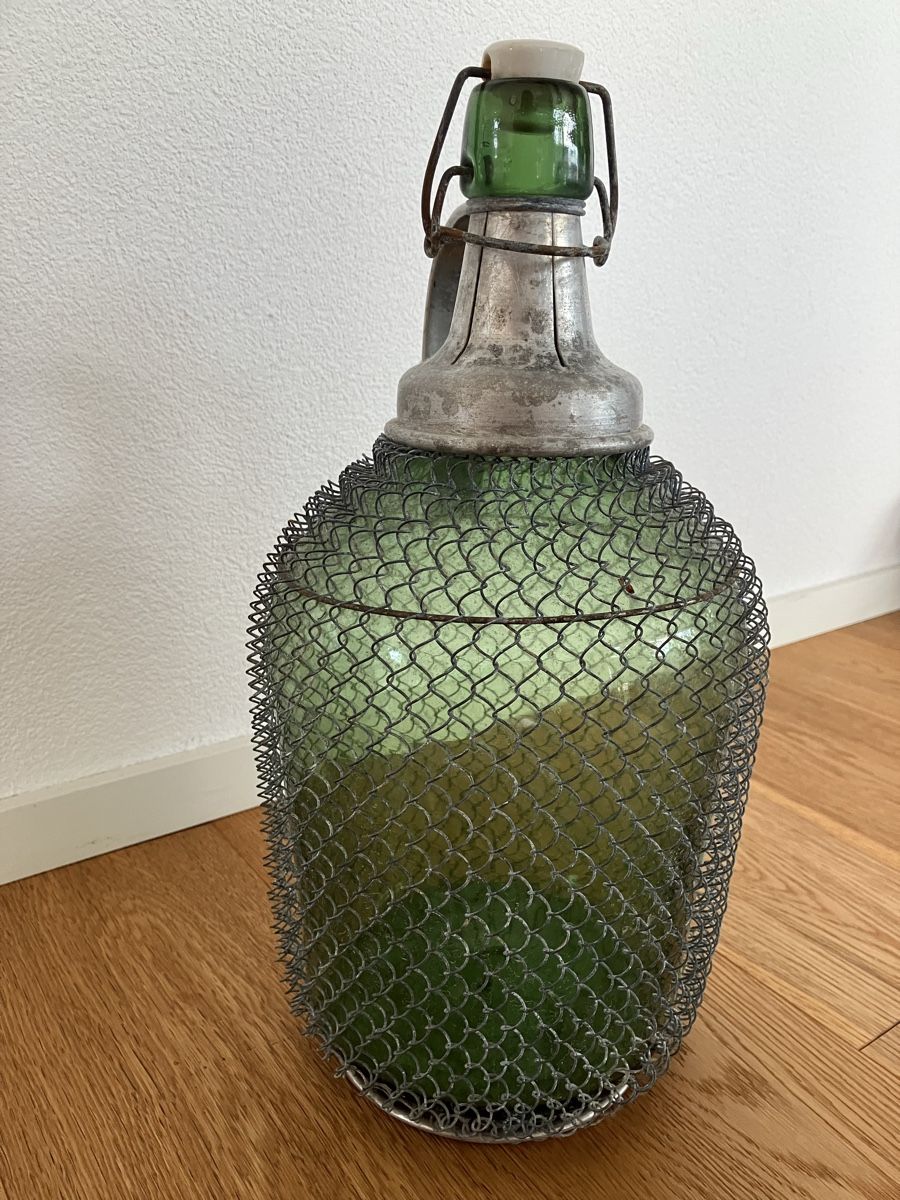 Bottiglie: Antike Flasche mit Drahtgeflecht – Usato da Willisau venduto da son_lq7g 1