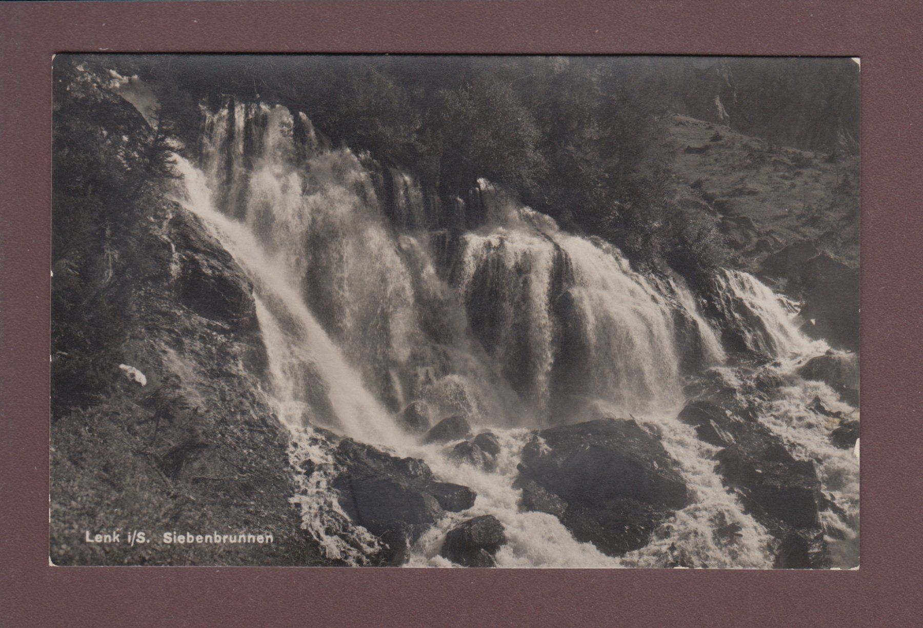 Cartoline postali: LENK - Siebenbrunnen – Usato da Pully venduto da nicecards