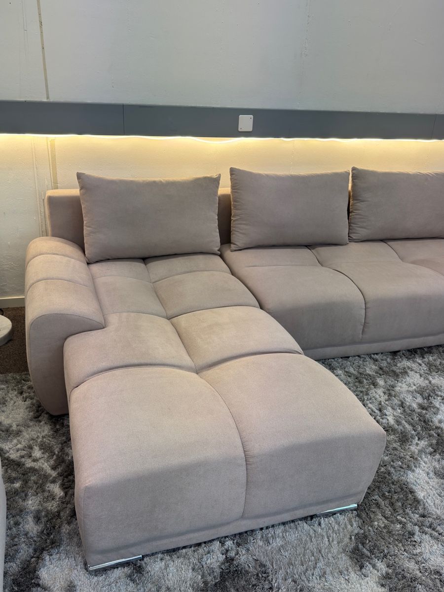 Divani: Ecksofa Sandbeige mit Schlaffunktion – Usato da Fehraltorf venduto da Sofalab.swiss 1