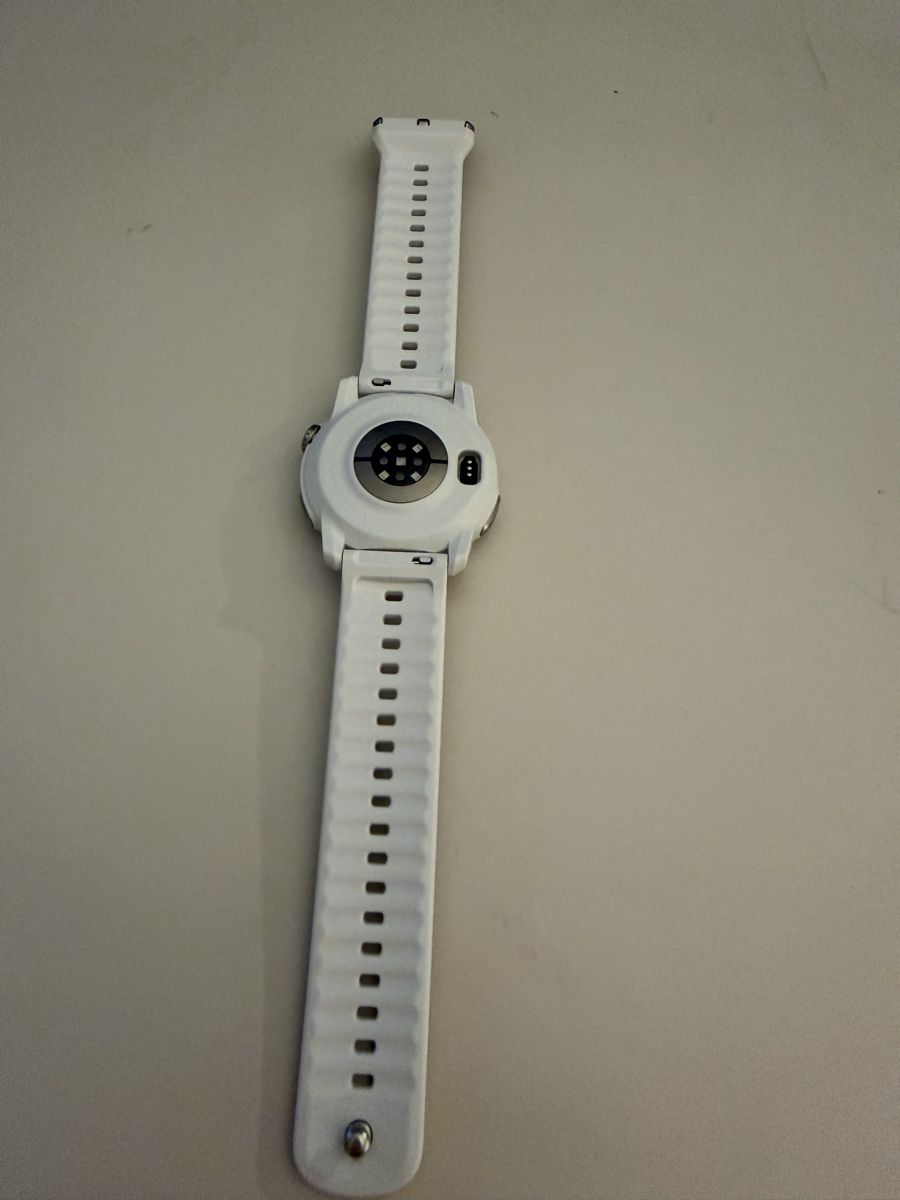 Coros Smartwatch: Montre connectée Coros Apex 4 blanche – D'occasion à Genève par ell_8rfw 5