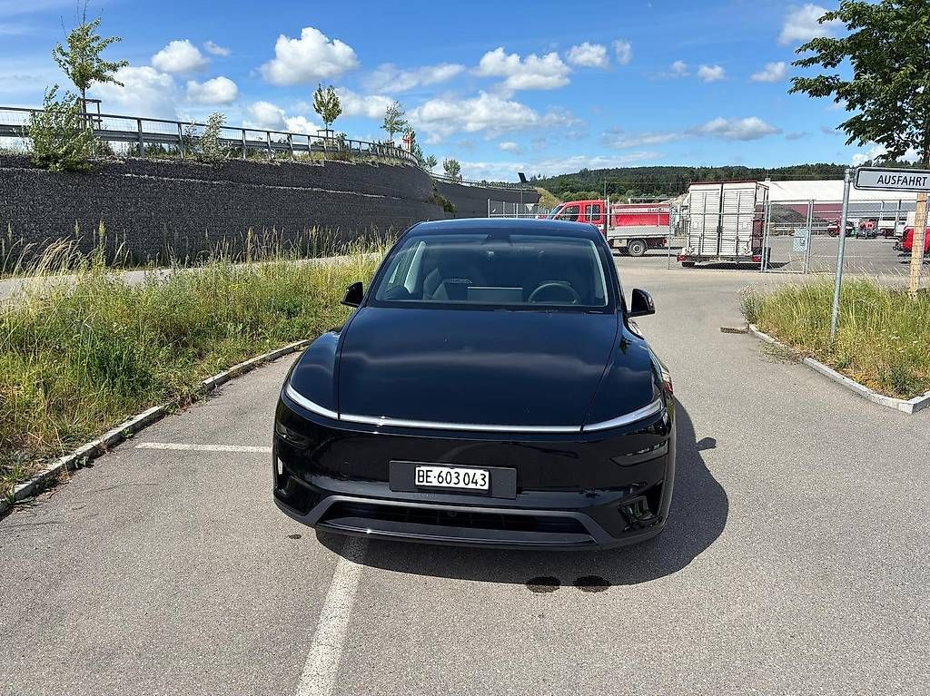 Tesla Automobili: Tesla Model Y Performance AWD  Top Zustand  FSD inklusive – Usato da Rubigen venduto da Kaestli_001