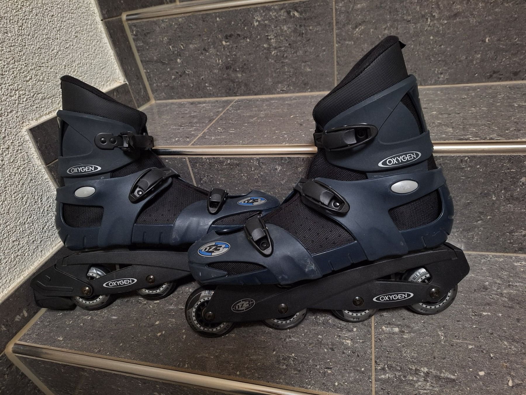 Pattini in linea & Pattini a rotelle: Rollerblades Gr. 43 – Usato da Schöftland venduto da casalti