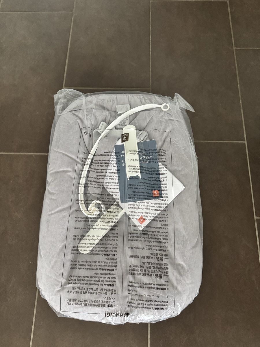 Stokke Seggioloni: Stokke Newborn Set  – Nuovo e nell'imballaggio originale da Beringen venduto da Aenni1.0 1