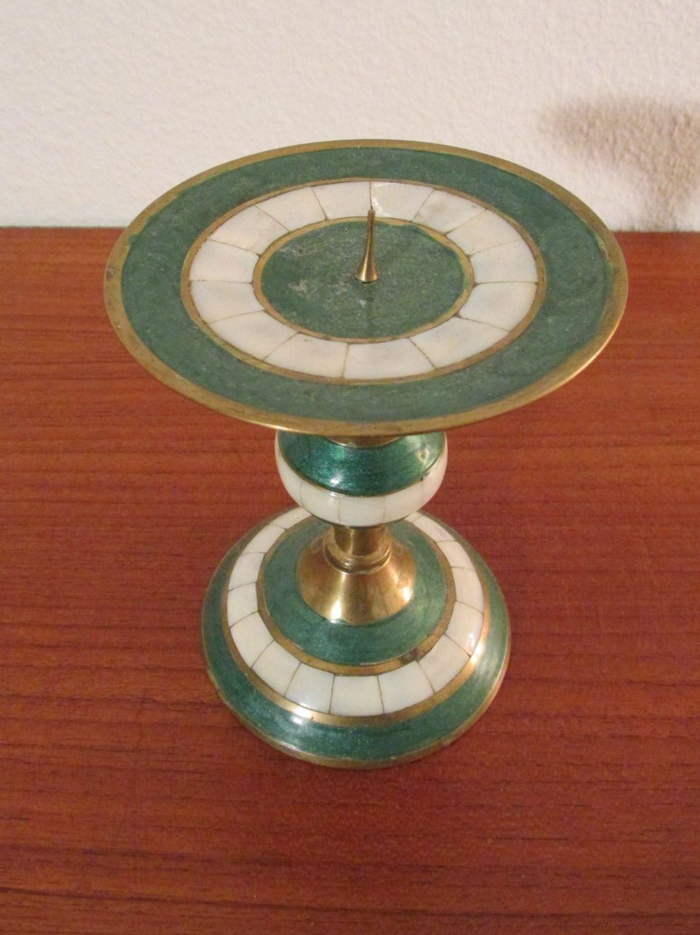 Portacandele: Grosser Kerzenständer Messing und Emmaille – Usato da Zollikofen venduto da Flavabana 1