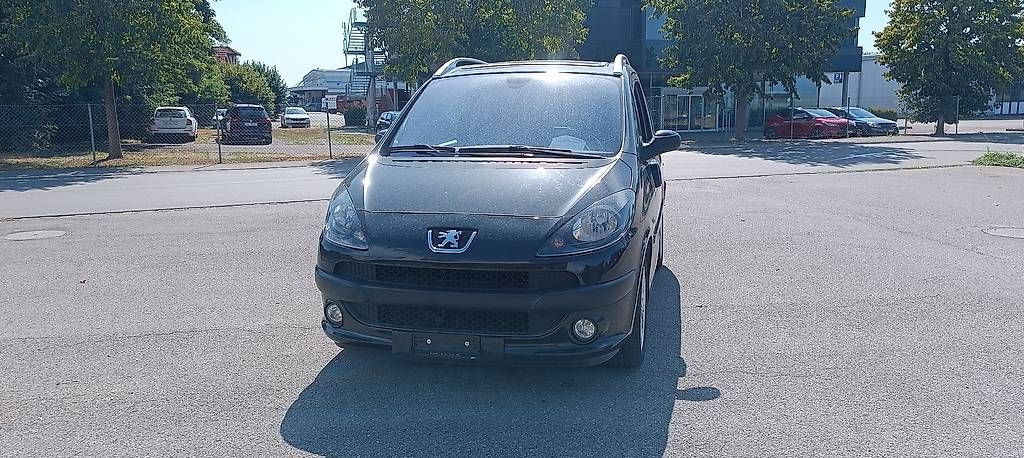 Automobili: Peugeot 1007 ab MFK – Usato da Detligen venduto da Fendt724