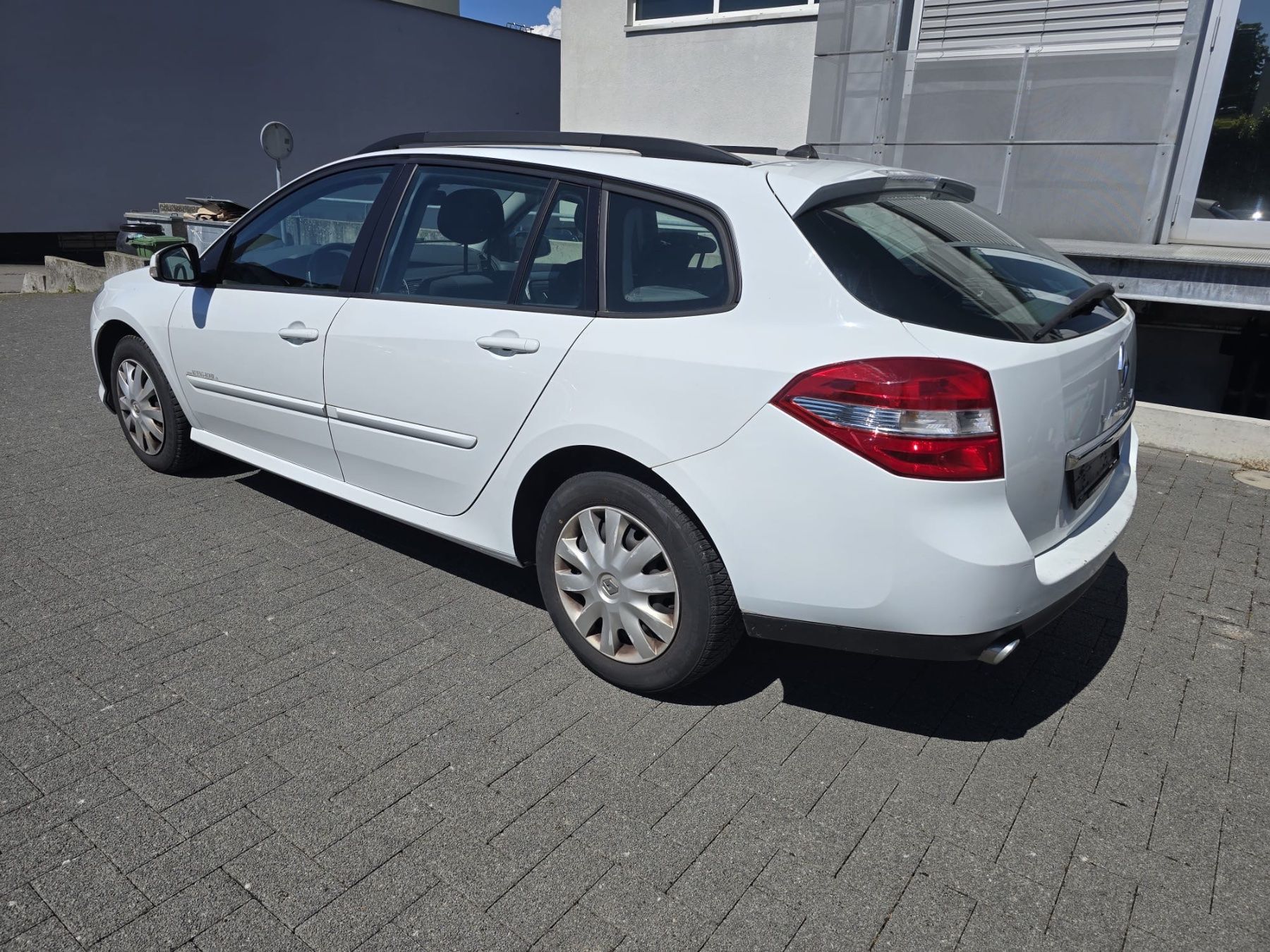 Renault Automobili: Renault Laguna 2.0 dCi Diesel – Usato da Mammern venduto da Just4ever2026 4