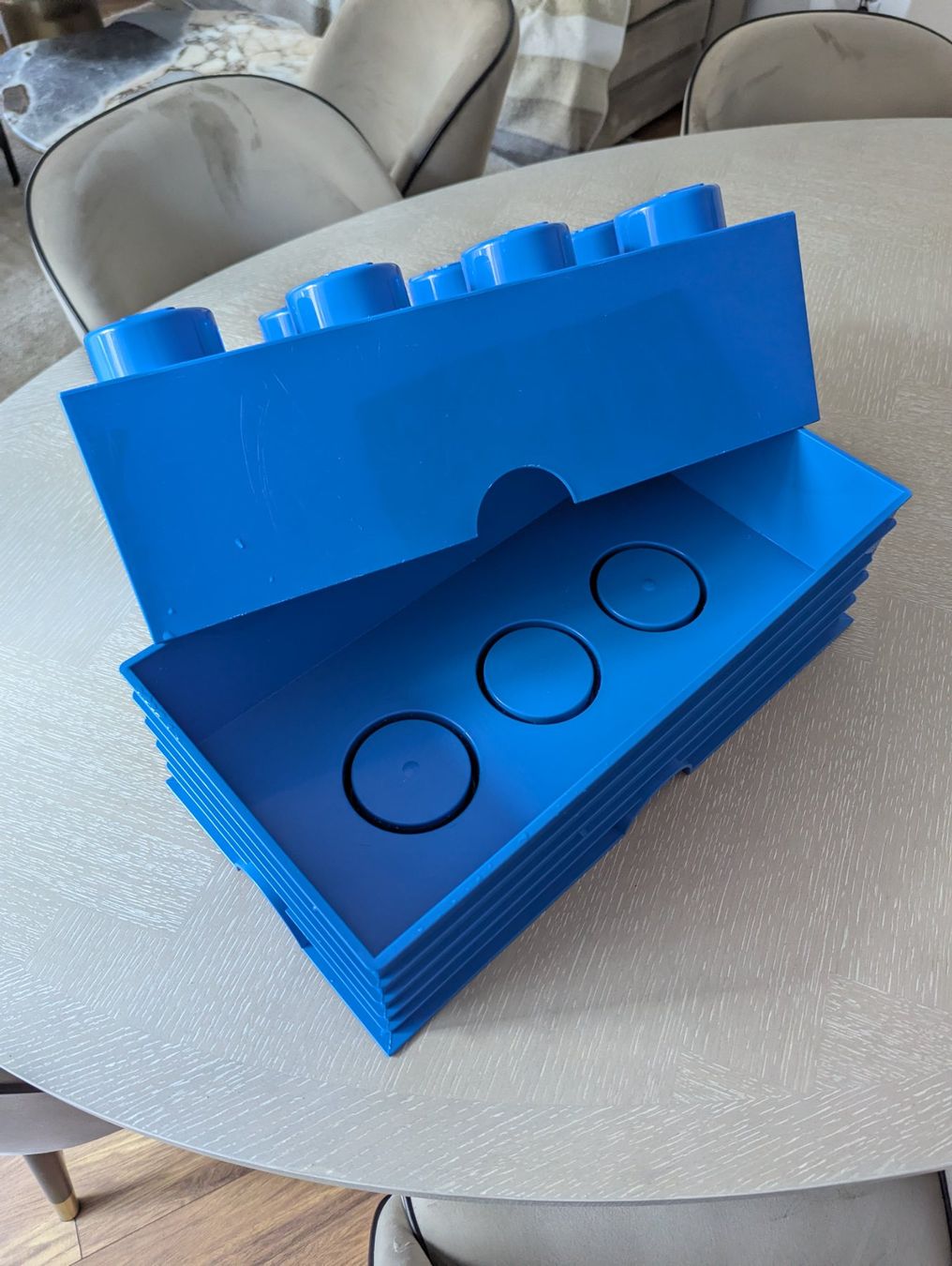 Behälter & Ähnliches: Große blaue Lego-Box – Gebraucht aus Zürich von den_j7bn