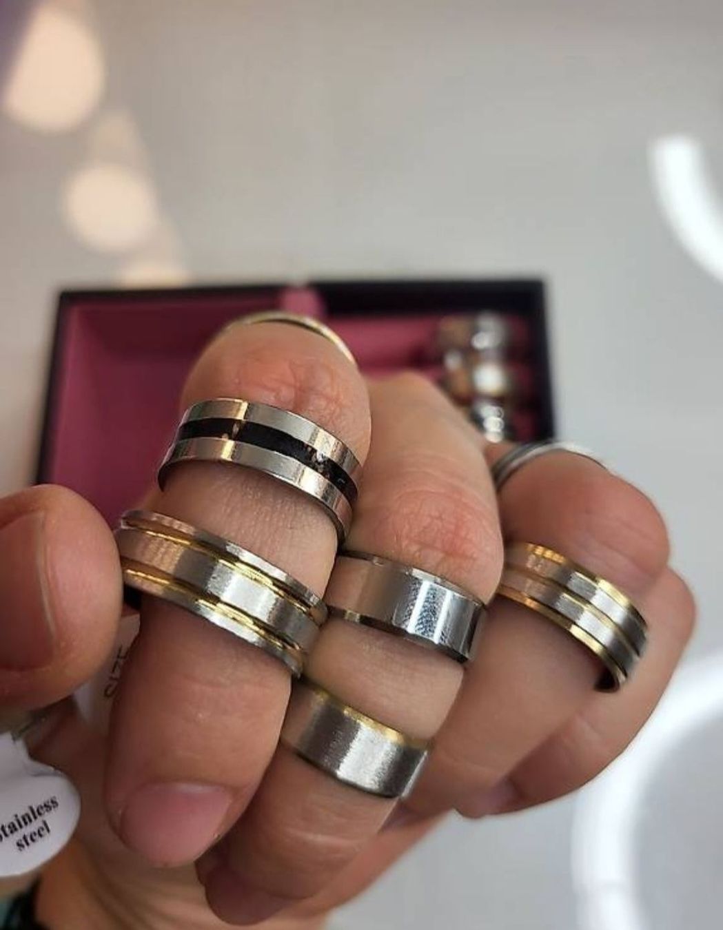 Anelli: NEUE Edelstahl Ringen – Nuovo e nell'imballaggio originale da Hellbühl venduto da d.d.d.125 1