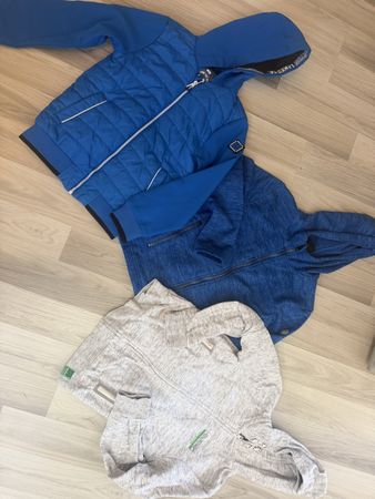 3 Jacken Jungen Grösse 140 gutem Zustand