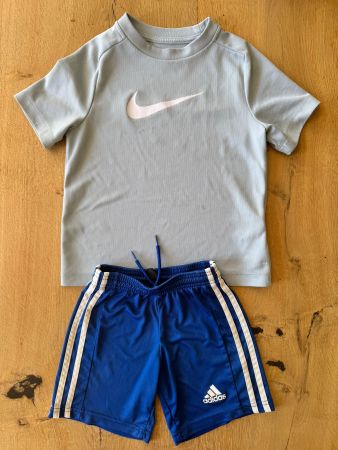 Trikot und Shorts für 5–6J