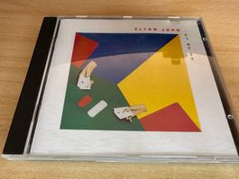 Elton John – 21 At 33