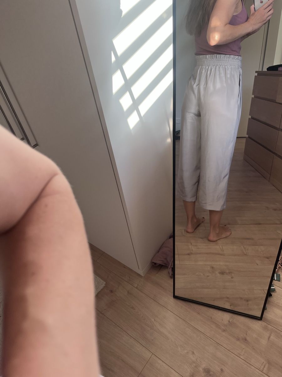 Zara Pantaloni: Silberne Zara Culotte XS – Usato da Watt venduto da Stephsch3 1