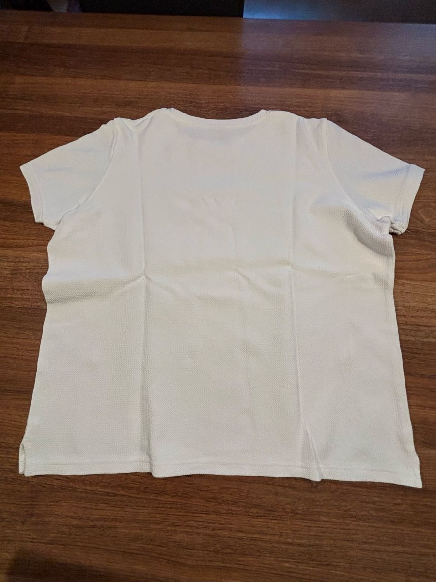 T-Shirts: Weisses Tshirt L – Gebraucht aus Kesswil von Branca-01 7