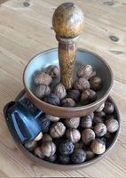 Étagère vintage à fruits/noix en céramique et bois
