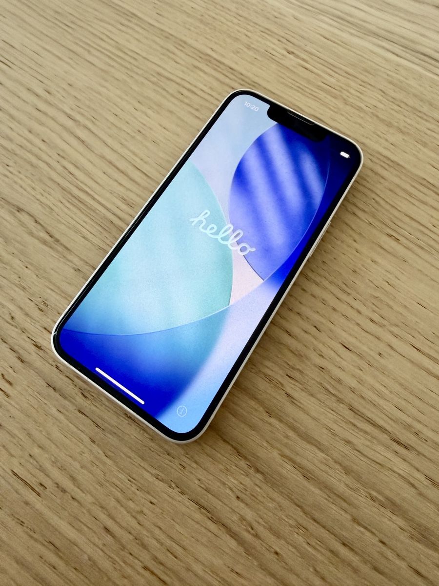 Apple Telefoni cellulari / Smartphones: iPhone 12 mini/ 128GB / weiss – Usato da St. Gallen venduto da Janeli.