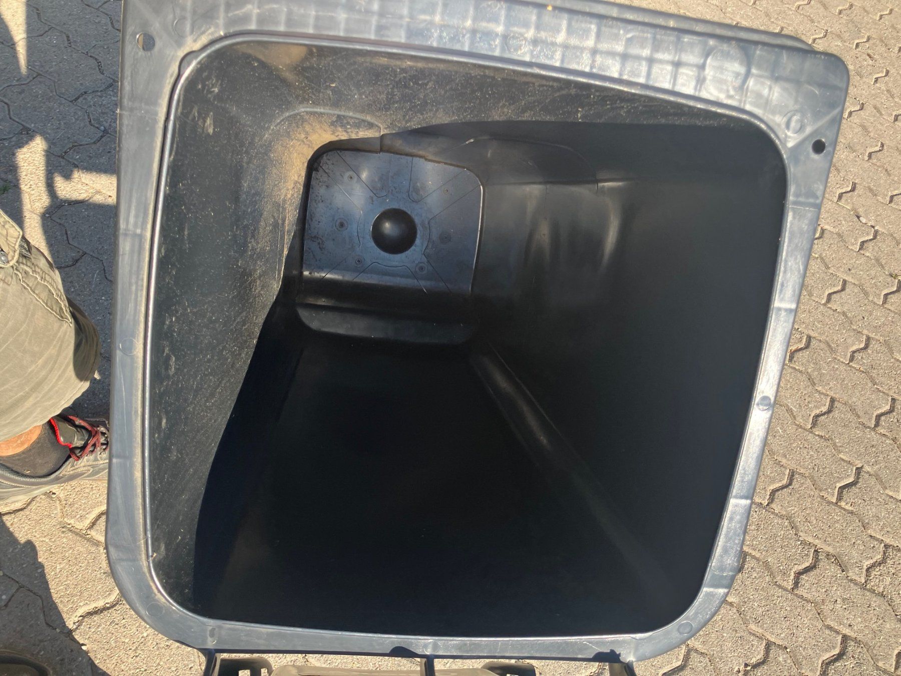 Sonstiges für Büro & Gewerbe: Container 140 Liter – Gebraucht aus Watt von Wickingerxl 1