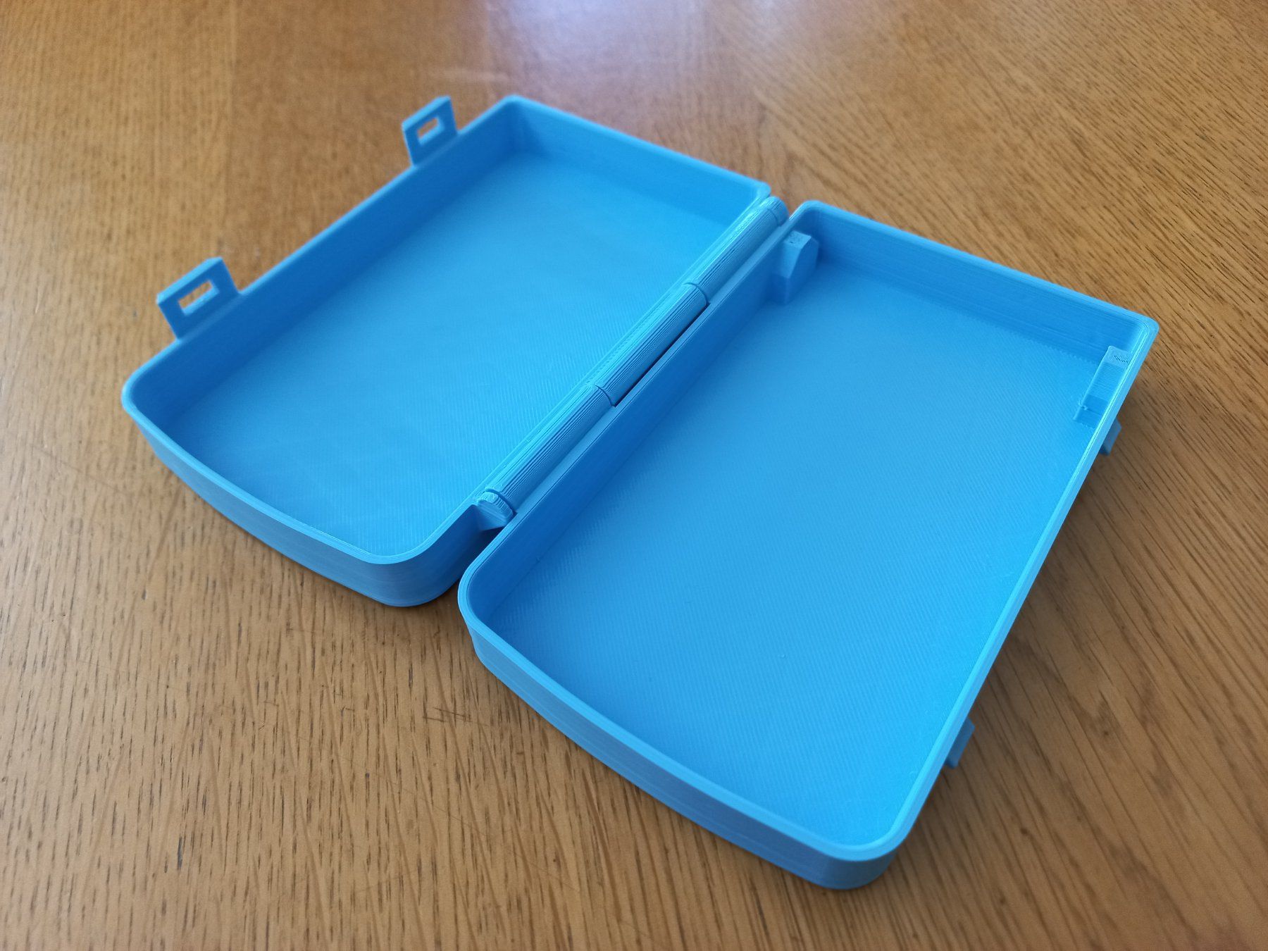 Astucci : Hartschalenetui Game Boy Color - Hellblau – Usato da Giornico venduto da ale_lc8k 1