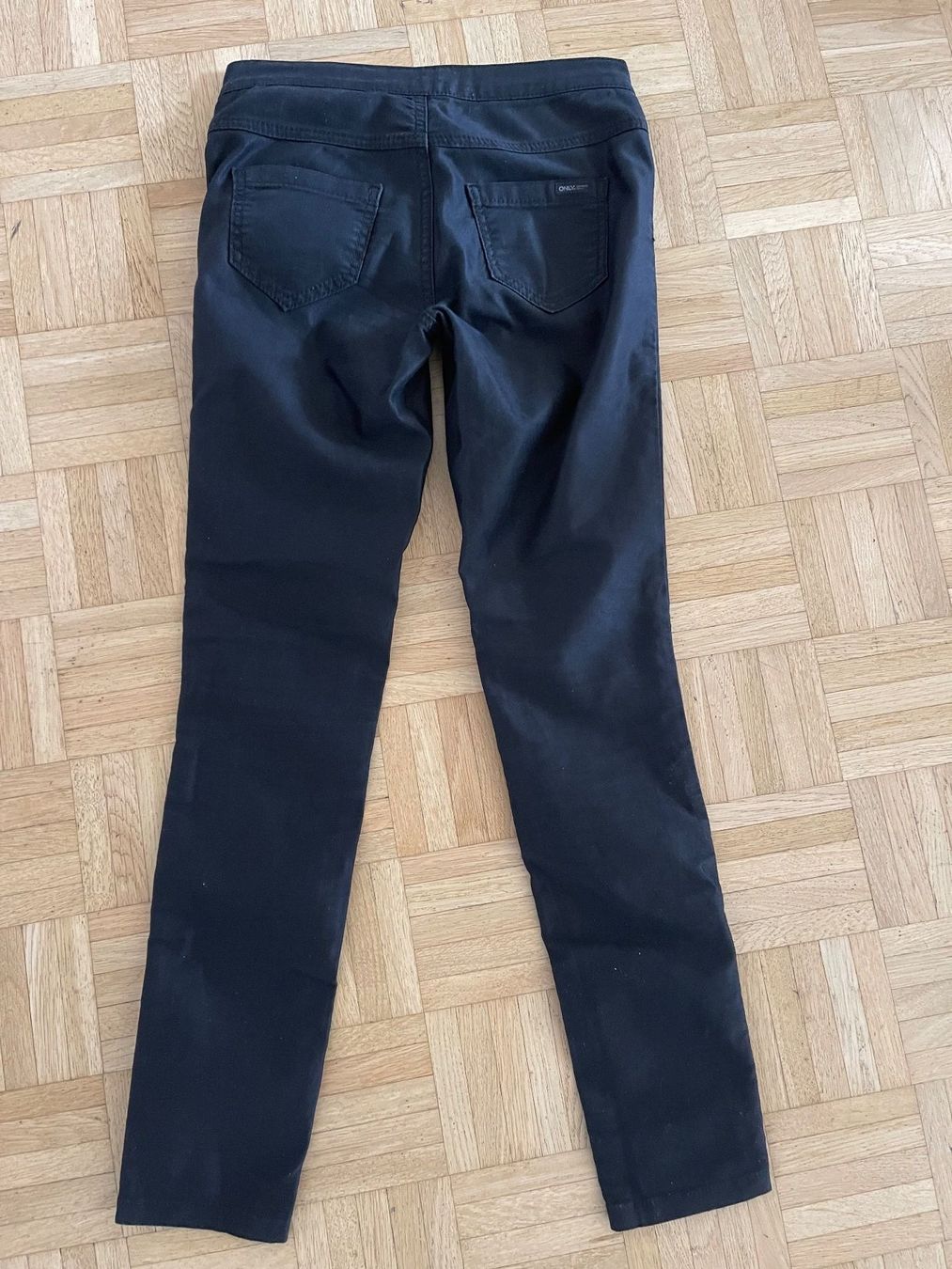 Only Hosen: Only Damen Hose Gr.26/34 – Gebraucht aus Zürich von Kia78 1