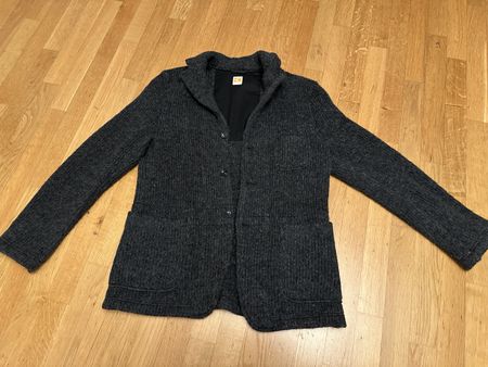 Neuwertiger Hugo Boss Mantel grösse L