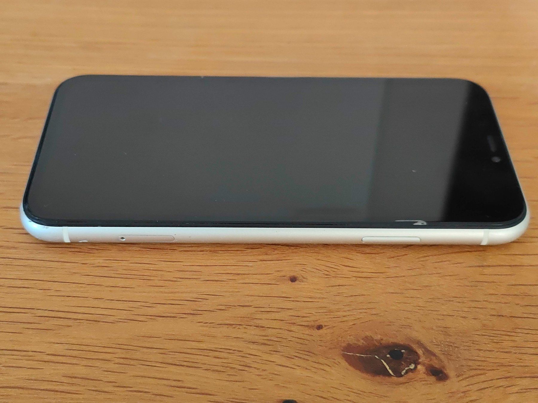 Apple Handys / Smartphones: iPhone 11 (Display defekt) – Gebraucht aus Bern von Chgeek 4