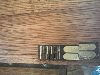 Musikinstrumente: Piano Rippen, Modell "largo", Eiche rustikal massiv – Gebraucht aus Schönenberg ZH von Bosh 6