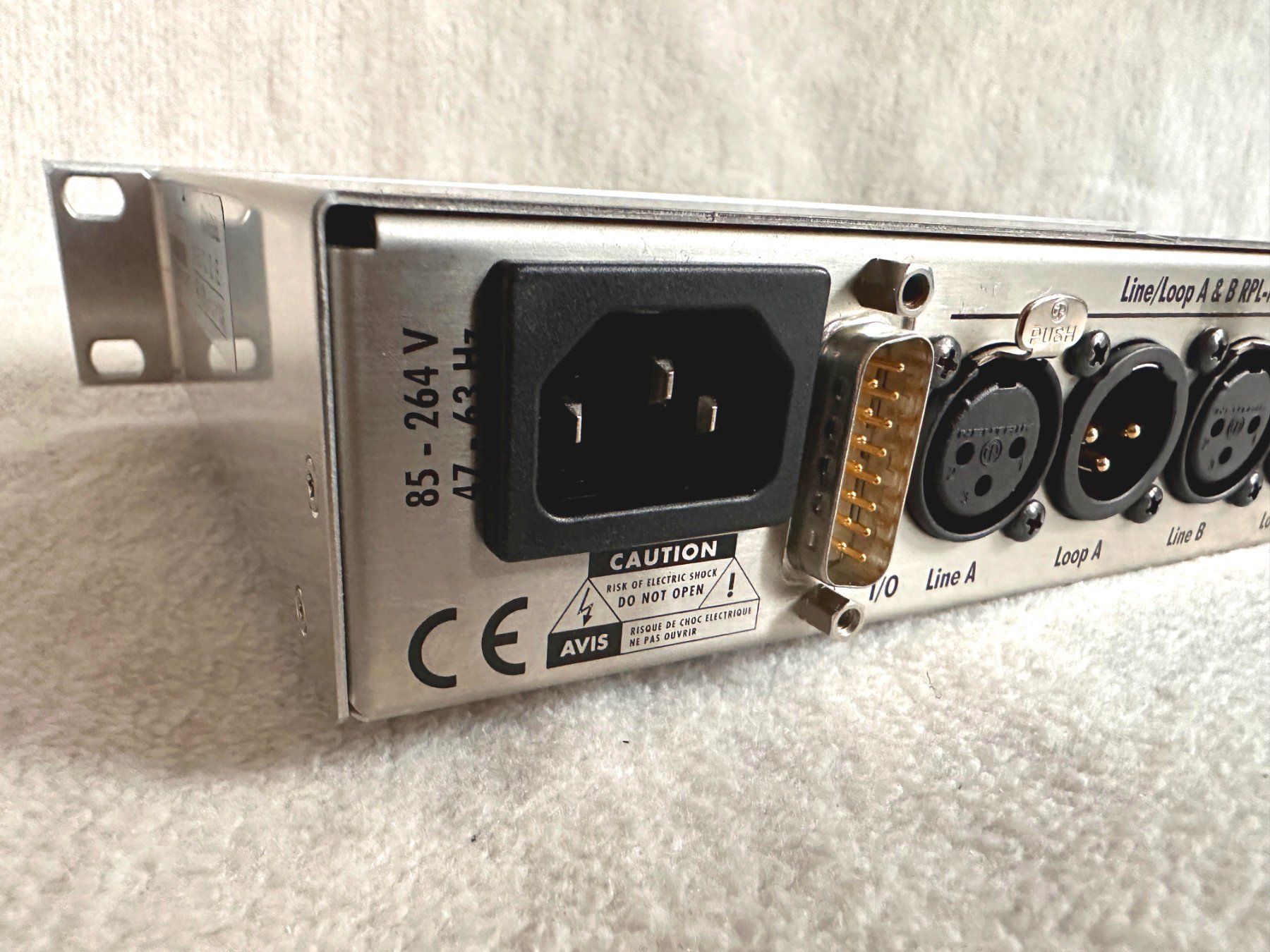 Mischpulte: Riedel IF-2104 4ch 2/4-wire interface partyline intercom no2 – Gebraucht aus Zürich von Malco0 5