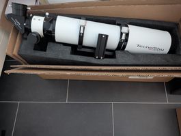 Lunette apo sérieuse pour observation ou photo astronomique.