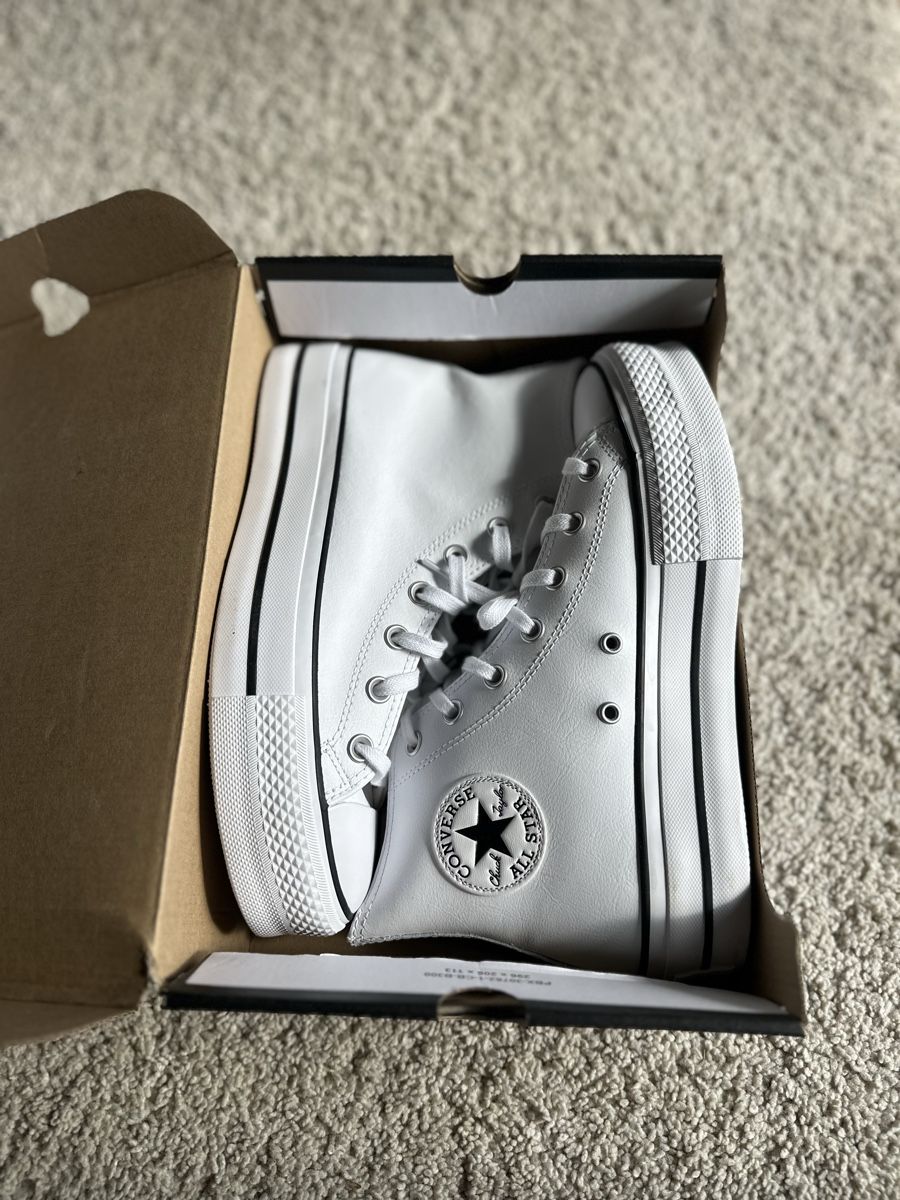 Converse Scarpe da uomo: Converse Leder Gr. 39 einmal getragen  – Nuovo (secondo la descrizione) da Schaffhausen venduto da MX02 3