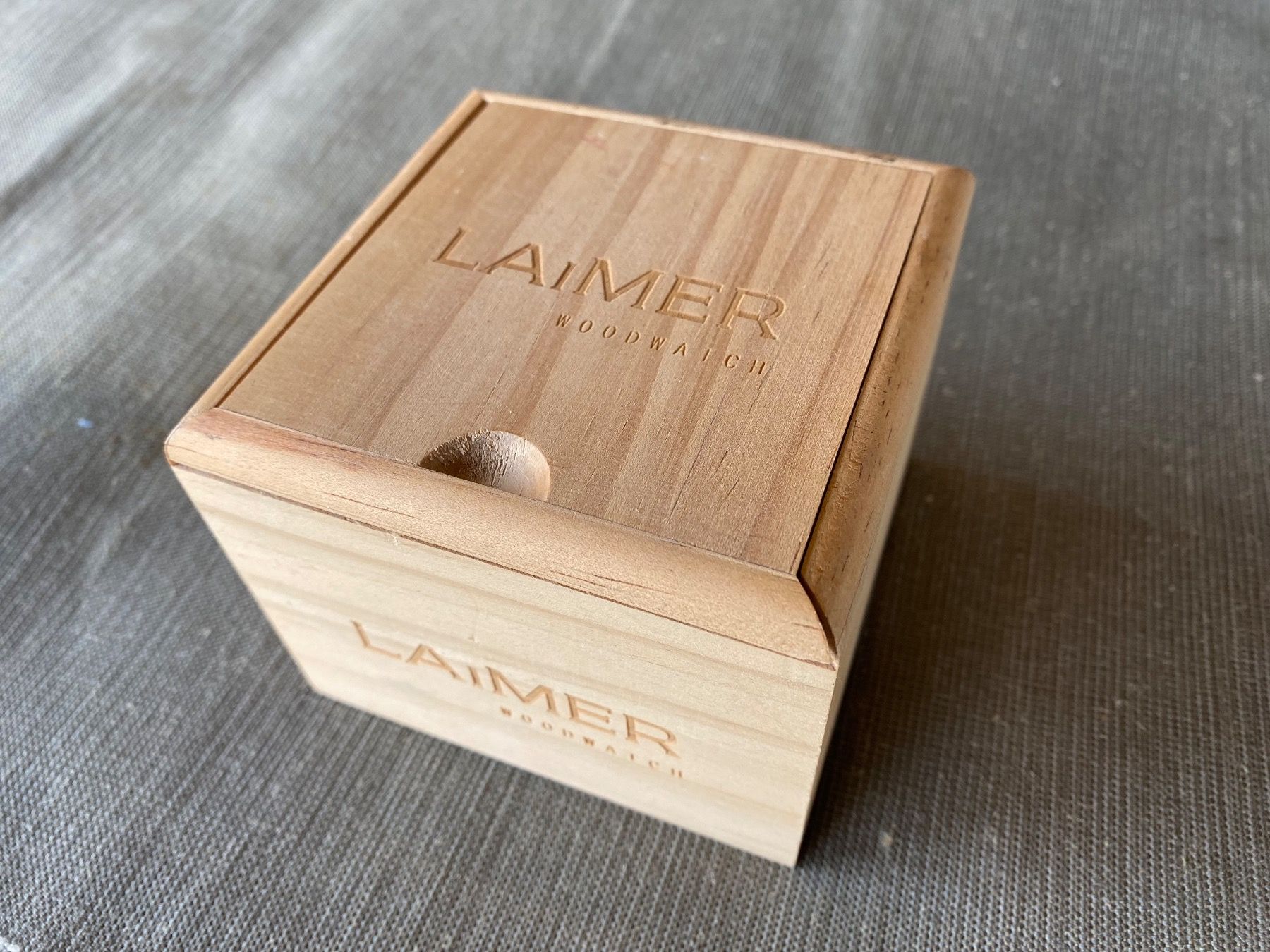Montres: schöne Laimer Woodwatch – D'occasion à Feldbach par Fea1 8